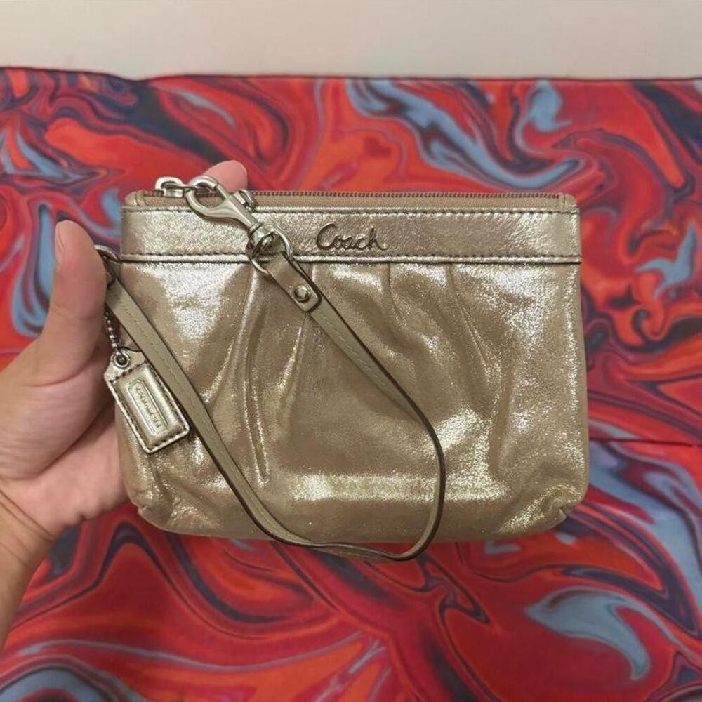 Vintage Coach Poppy Metallic Champagne Gold Pleated Wristlet